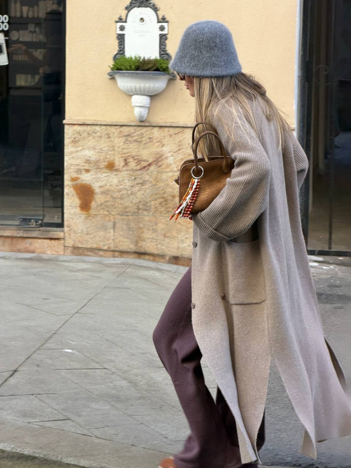 Kvindernes oversized cardigan med fin strikket struktur og afslappet snit Stilla