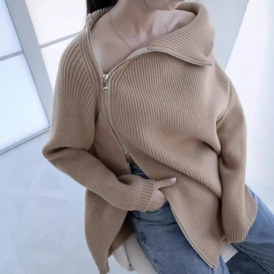 Dame afslappet strikpullover med asymmetrisk lynlås og stor krave Stilla