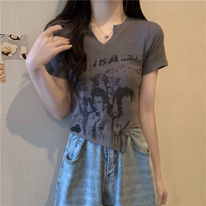 Dame Crop V-Udskæring Grafik T-Shirt med unik tryk Stilla
