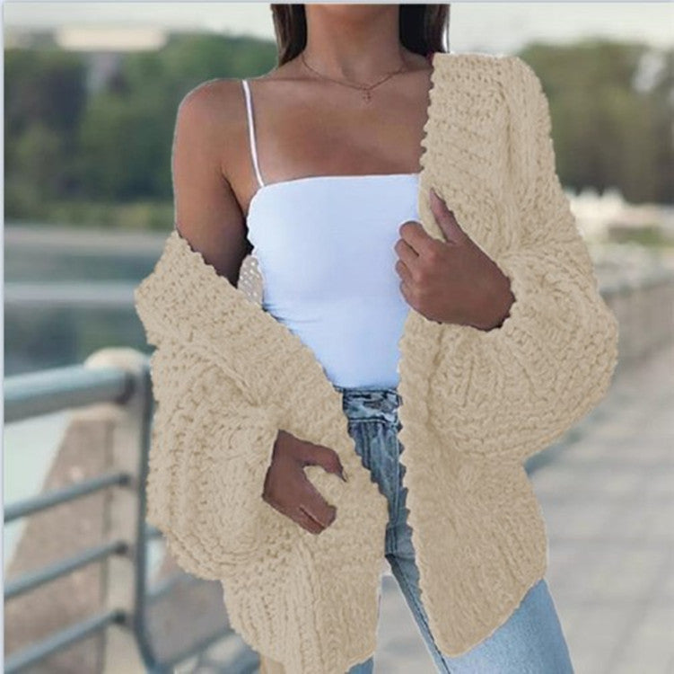 Kvinders chunky strikket cardigan med oversized pasform og afslappet design Stilla