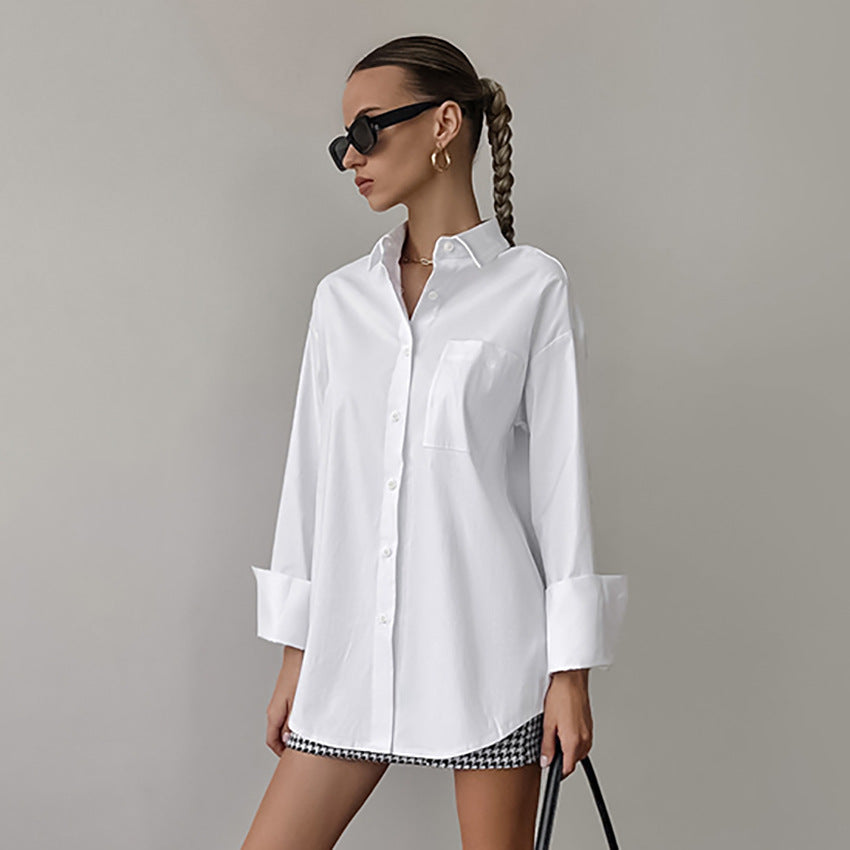 Dame Oversized Skjorte med praktiske knapper og moderne snit Stilla