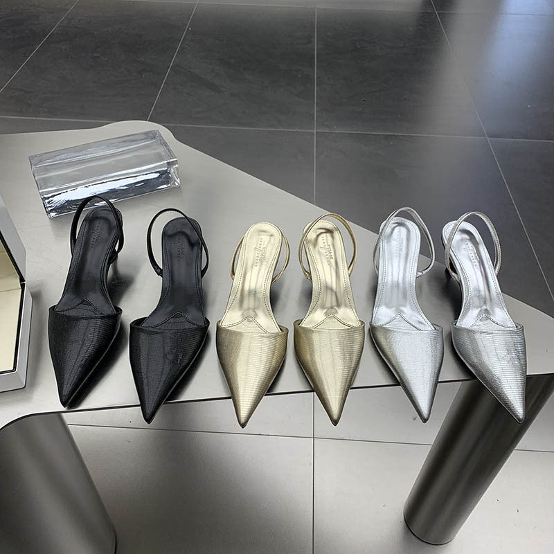 Dame Sling-pumps med elegant spids og fashionable teksturer Stilla
