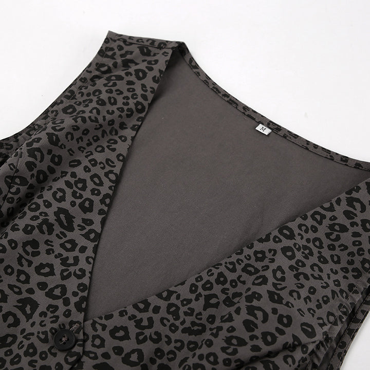 Dame jumpsuit i trendy leopard-design med brede ben og praktisk snit Stilla