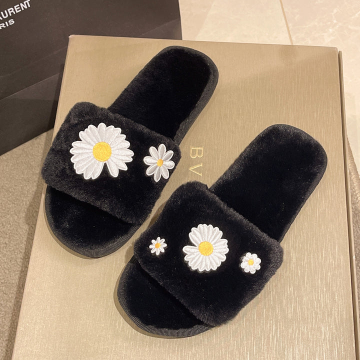 Dame Fuzzy Pantofler med blomsterapplikationer og komfortabelt fodseng Stilla