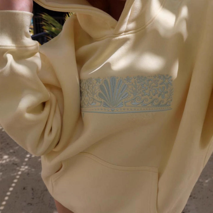 Kvindernes oversized hoodie med kreative grafik og komfortabel pasform Skovae
