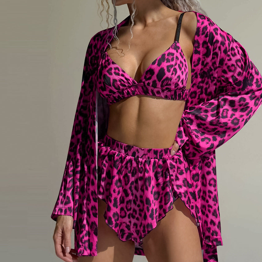 Dame Satin-Kimono- morgenkåbe med moderne leopardmønster og taljebælte Stilla