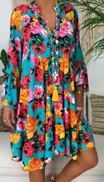 Dame nan A-linjefrakke-minikjole med V-udskæring, lagdelt flæse og Boho-bandana-print Skovae