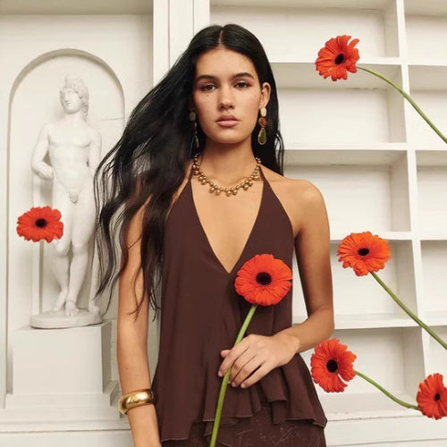 Femme Elegant Halterneck Peplum Top Stilla