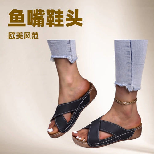 Dame Wedge-sandaler med moderne remdesign og ergonomisk fodbold Stilla
