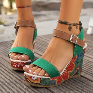 Dame Wedge-sandaler med farverigt blomstermotiv og justerbar rem Stilla