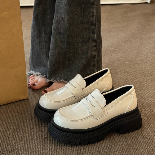 Dame plateausko i elegant loafer-stil med skridsikker gummisål Stilla