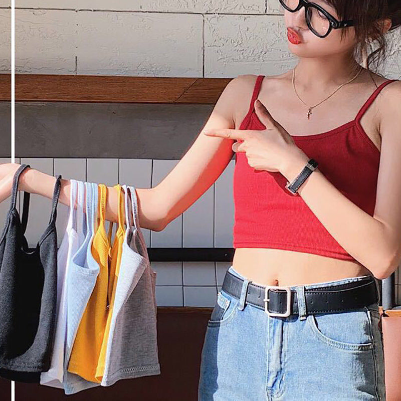 Kvindernes cropped top med tynde stropper og elastisk skæring