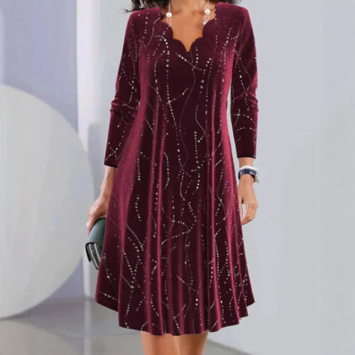 Dame Elegant Scallop-design Kjole med Glitter-applikationer Stilla