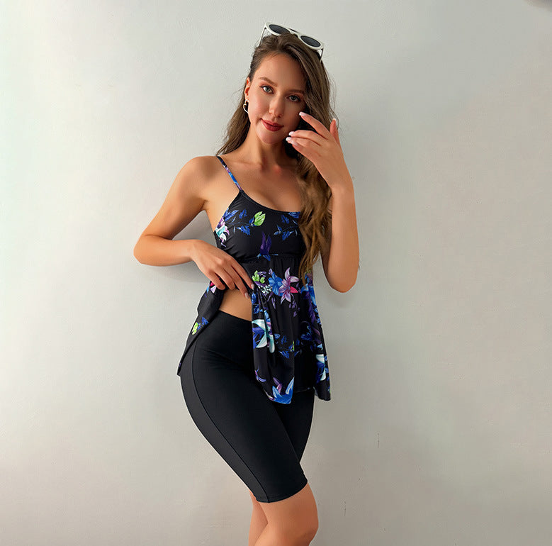 Dame Sport-Bikini-Sæt med fashionabelt blomsterdesign og komfortable shorts Stilla