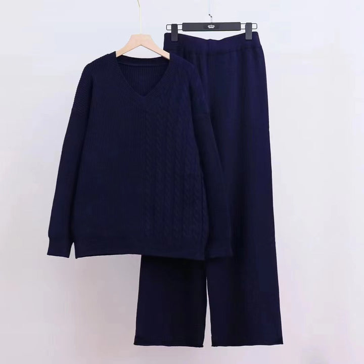 Femme Cozy V-hals Strik Loungewear Sæt Stilla