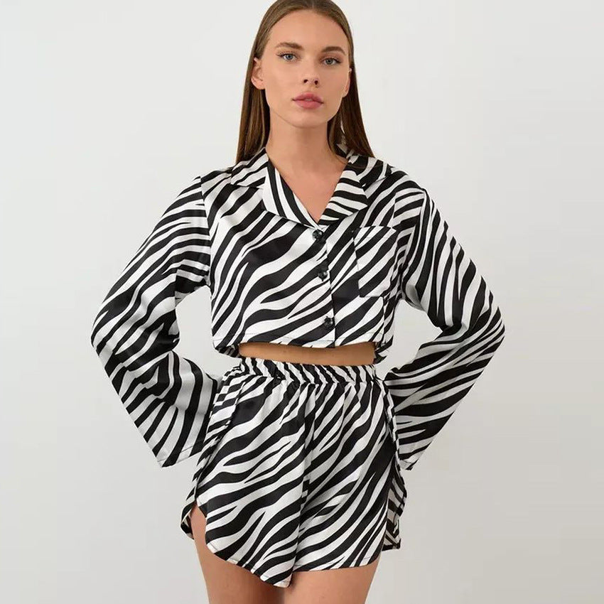 Damer satin pyjamasæt med zebra-print og løs pasform Stilla