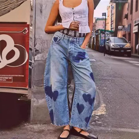 Dame Bred Jeans med Hjerte-Print og komfortabel Pasform Stilla