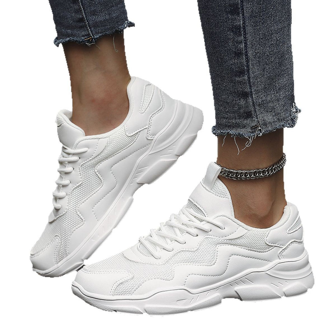 Unisex nan Plateau-sneaker med åndbart mesh-obermateriale, polstret hælkappe og profileret gummisål Skovae