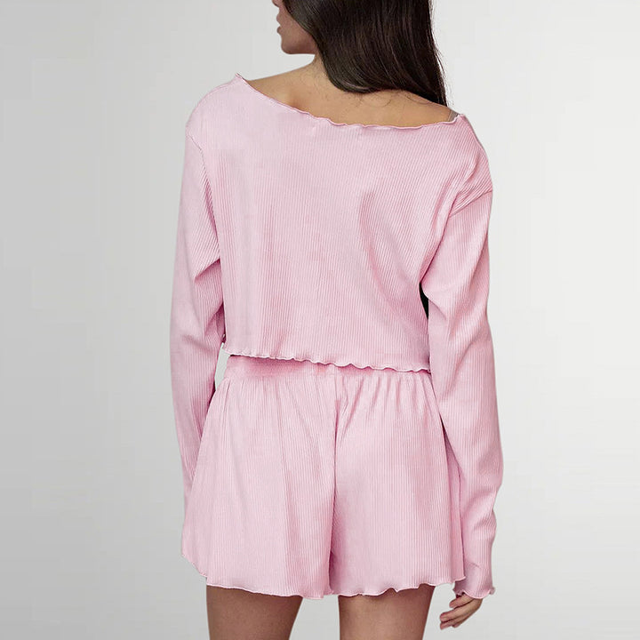 Dame afslappet lounge-sæt med cropped top og shorts lavet af fint strukturgarn Stilla