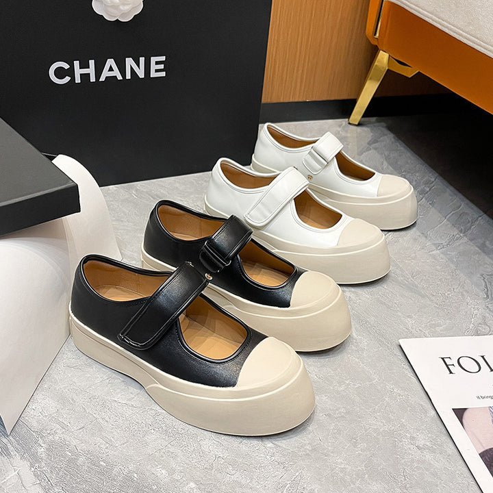Damer Plateau-Sneaker med justerbar velcro og robust sålprofil Stilla