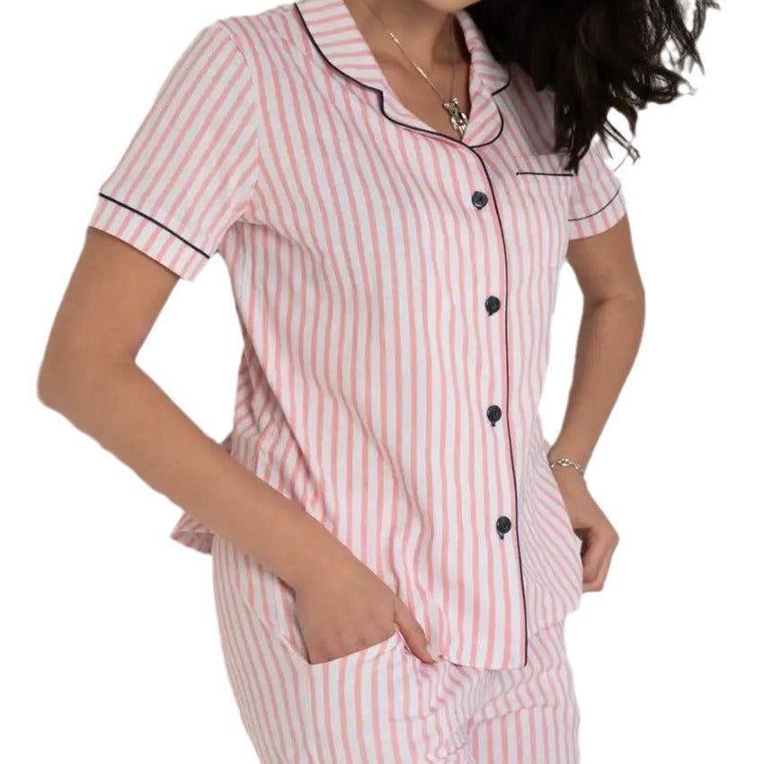 Dame Pyjama-sæt i elegant stribet design Stilla