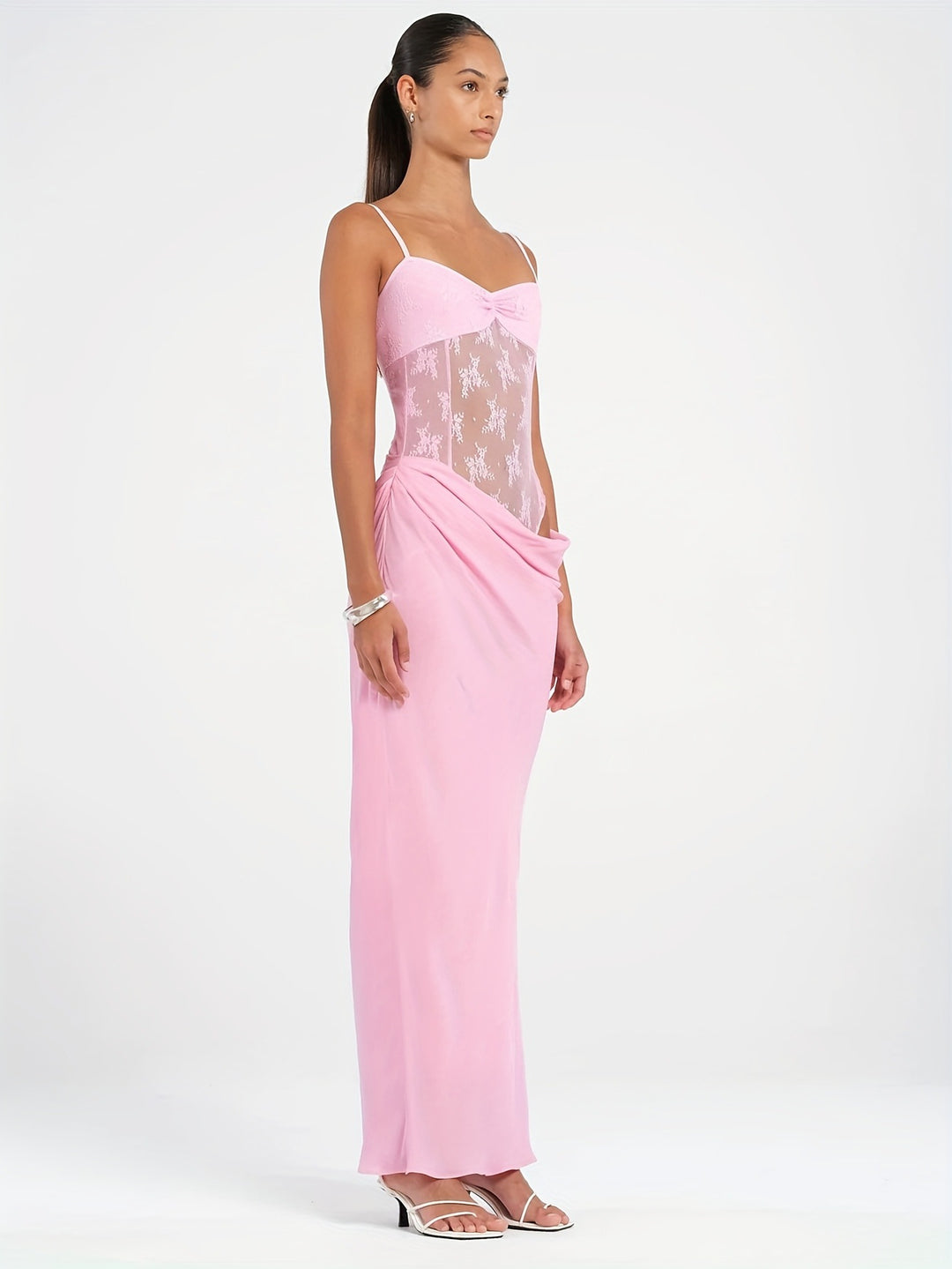 Dame Elegant Maxikjole med transparente spidsedetaljer og tætsiddende snit Skovae
