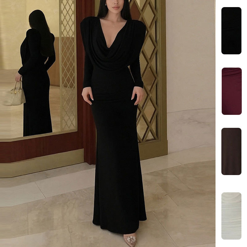Dame Elegant Maxi Kjole med Sofistikeret Omviklet U-hals og Draperede Detaljer Stilla