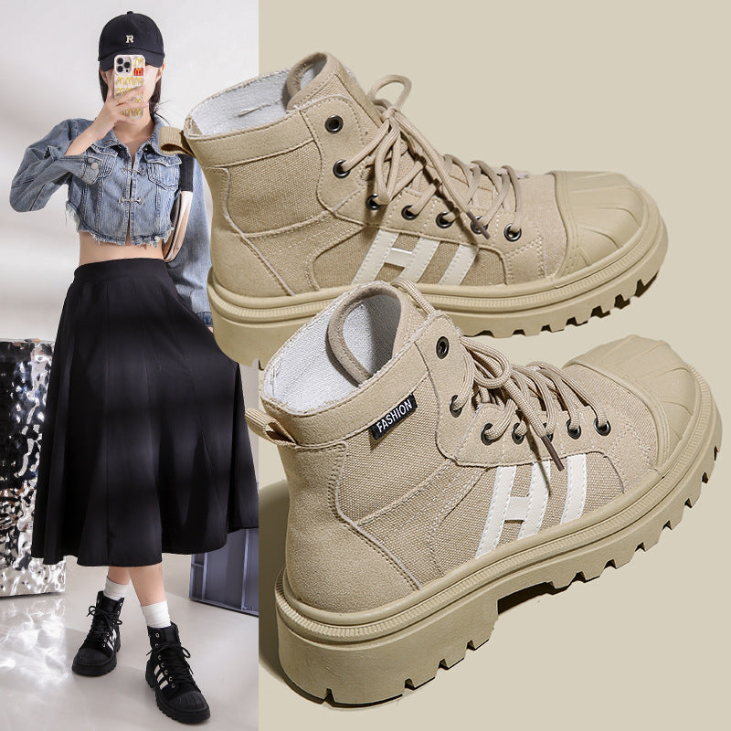 Dame Højformat Sneakers lavet af robust tekstil med trendy profilsål Stilla