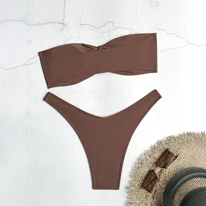 Damer Bandeau-bikini med innovativ knude design Skovae