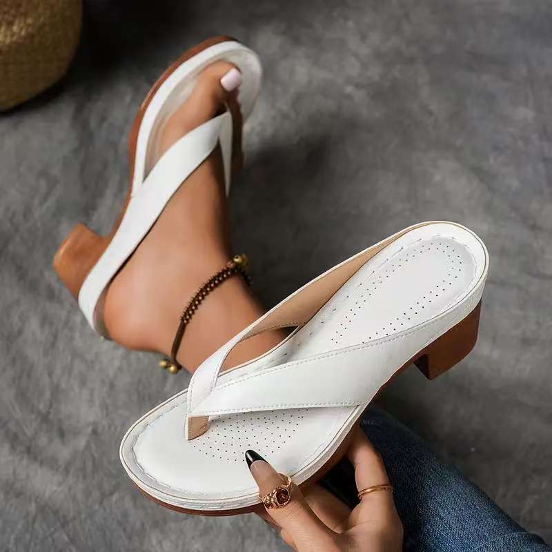 Dame Wedge-sandaler med ergonomisk sål og moderigtige remdesign Stilla
