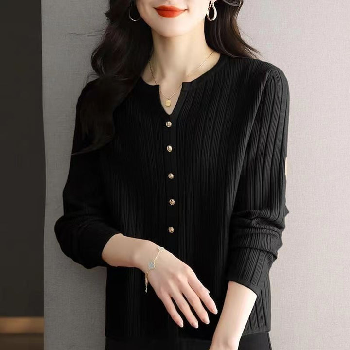 Dame elegant skjorte bluse med fine plisseringer og knapdetaljer Stilla