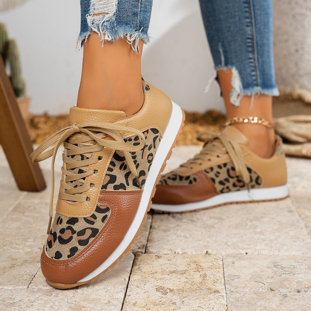 Dame sneakers med leopardmønster og åndbar sål Stilla