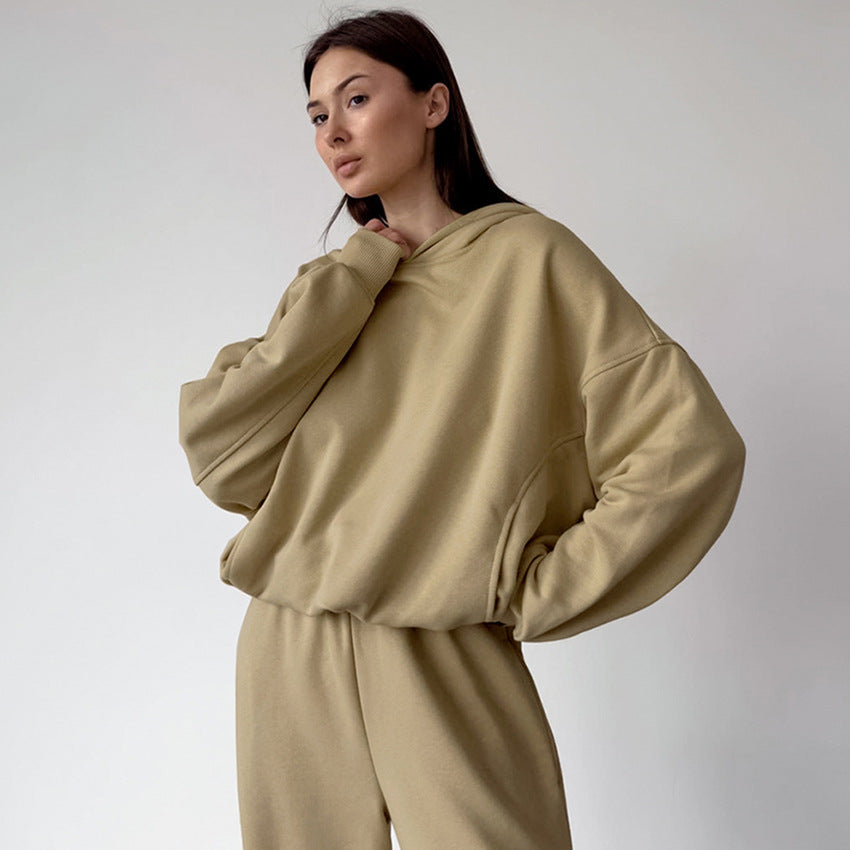Dame behagelig fritidsdragt med oversized hoodie og afslappede joggingbukser Stilla