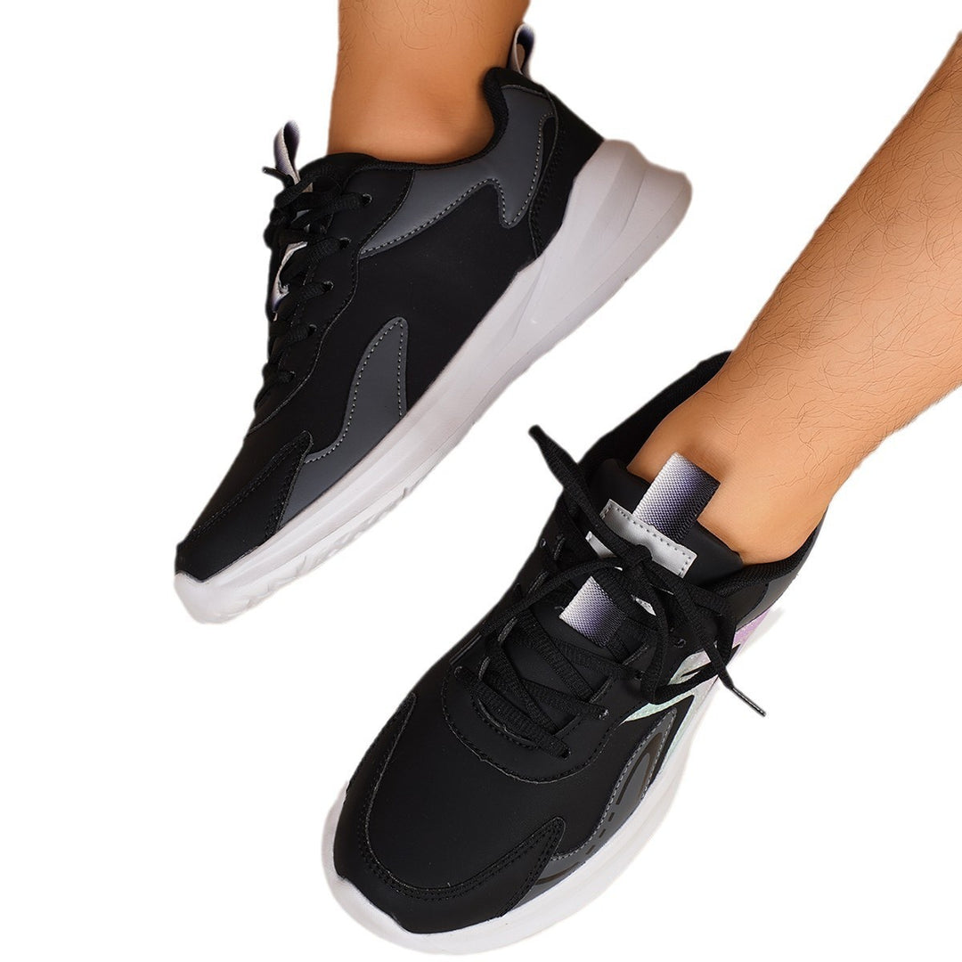 Dame Sporty Løbesneakers med moderigtigt design og åndbar sål Stilla
