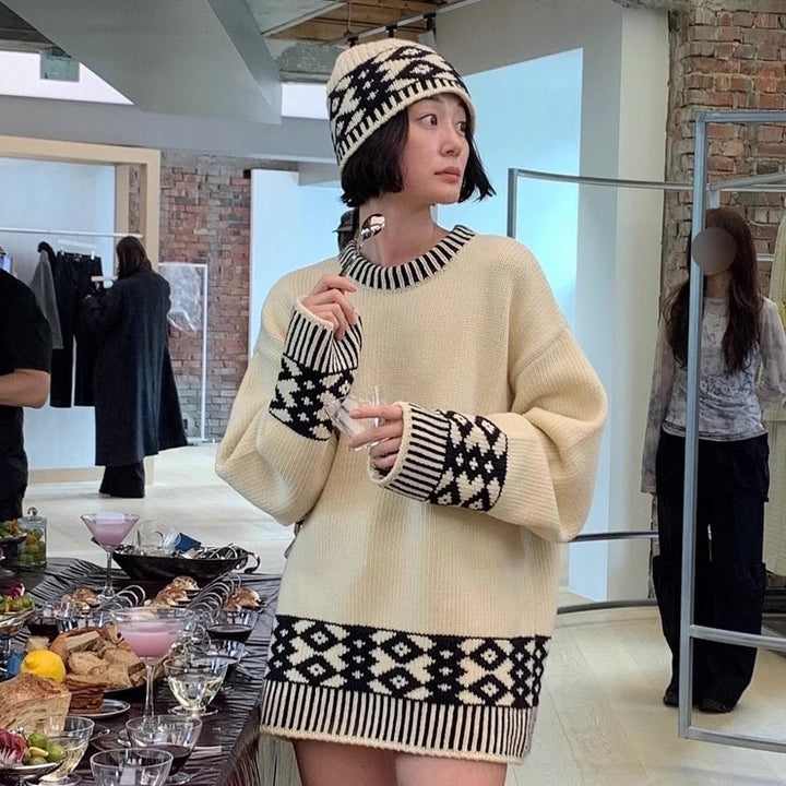 Dame Oversized Strikpullover med grafisk mønster og høje ribkanter Stilla