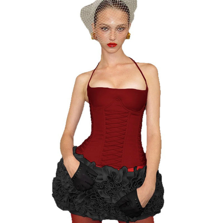 Dame Crop-Top med legesygt snørredesign og elegante stropper Skovae
