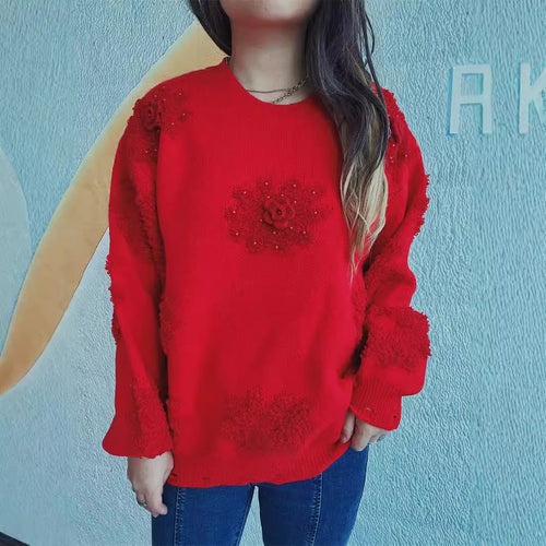 Kvindernes glade sweater med blomsterapplikationer og tekstureret strikdesign Stilla