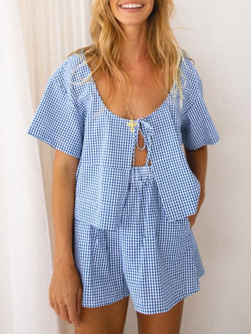 Dame afslappet sæt bestående af ternet top og shorts med knapdetaljer Stilla