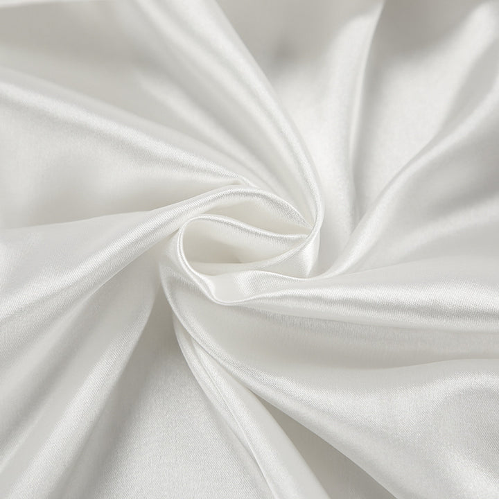 Dame Satin Morgenkåbe med elegante fjer Stilla