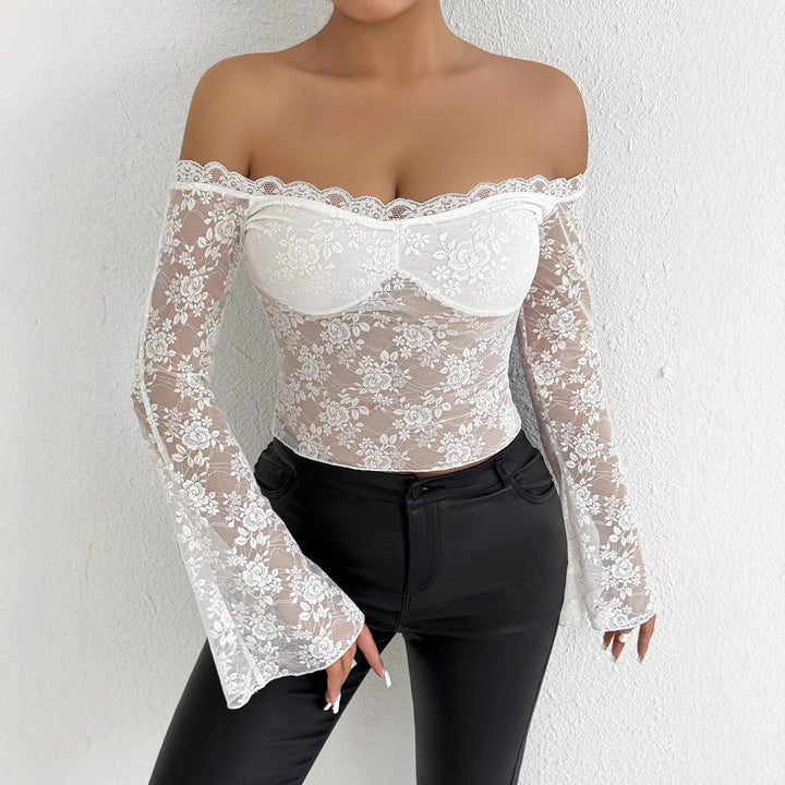 Dame blonde top med off-shoulder design og elegante trumpetærmer Skovae