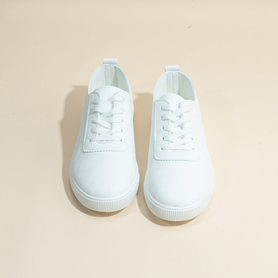 Dame sneakers i minimalistisk design med komfortabel sål Stilla
