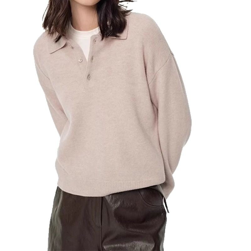 Dame elegant pullover med klassisk polo krave og fine knapdetaljer Stilla