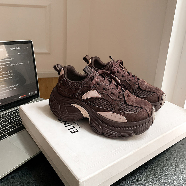 Dame mode Chunky Sneakers med åndbart mesh-overmateriale og robust profil Stilla