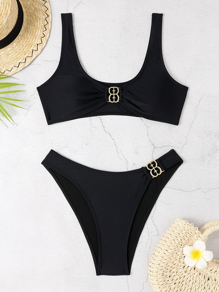 Dame bikini-sæt med elegant lukning og højskåret trusse Stilla
