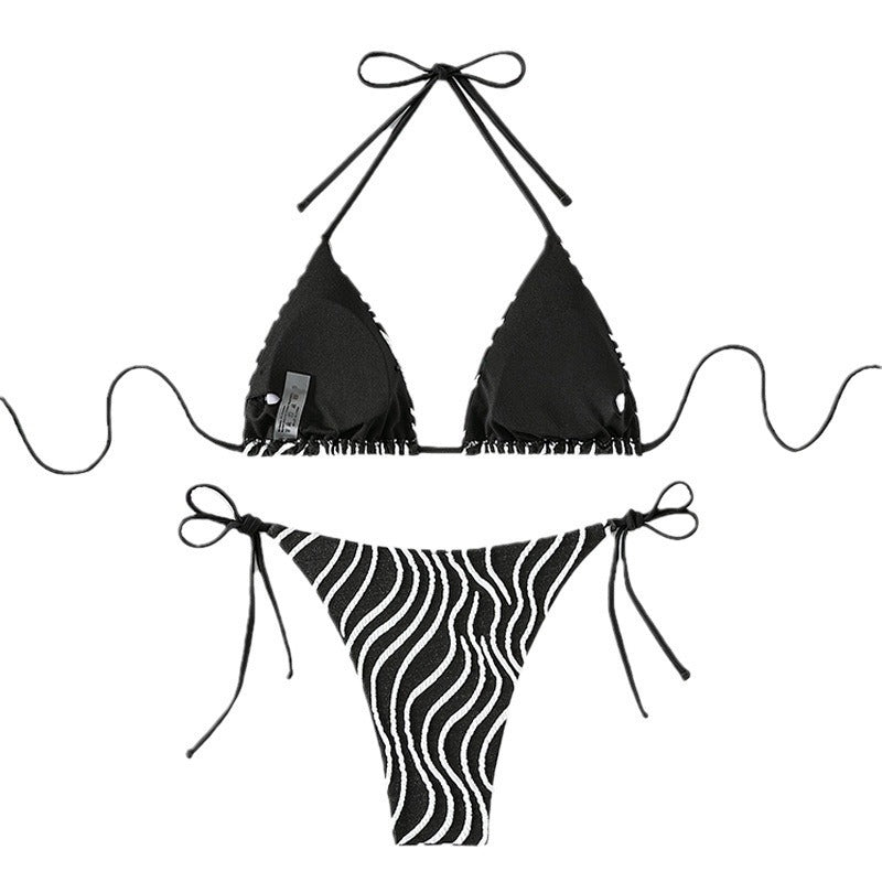 Dame Triangle Cut String Bikini Set Stilla