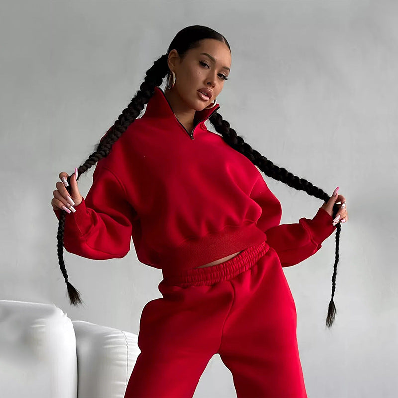 Klassisk cropped sweatshirt til kvinder med høj krave Skovae