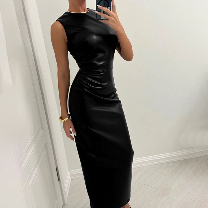 Damer Lang kjole med asymmetrisk snit og elegant drapering Skovae