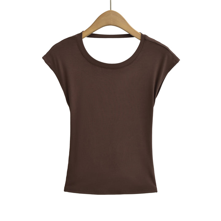 Dame moderne muskelshirt med elegant rund halsudskæring og asymmetrisk søm Stilla