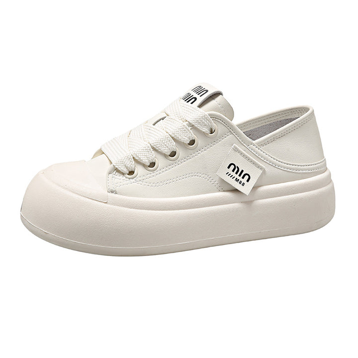 Dame Komfortable Sneakers i moderne design med tyk sål og åndbare materialer Stilla