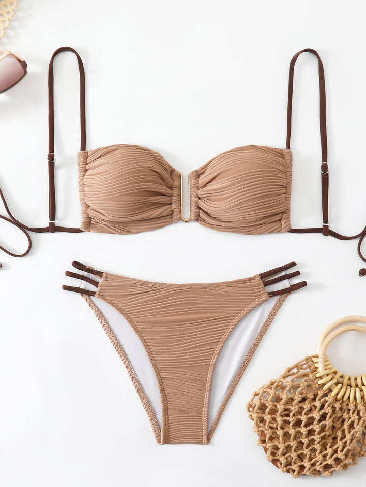 Dame Balkon-Bikini med raffineret flæsedesign og elegante stropper Skovae